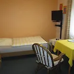 ゲストハウス Pension-gaestehaus Waldhof ヴィンターベルク