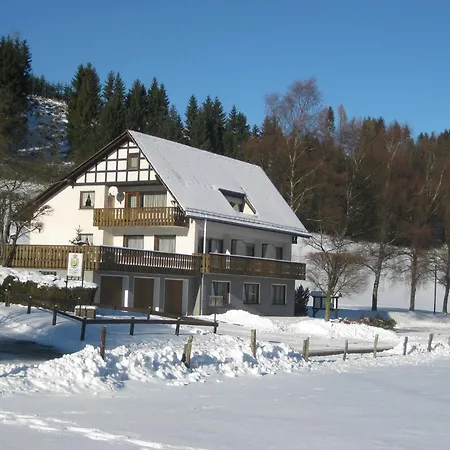 Vendégház Pension-gaestehaus Waldhof 3*