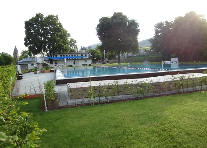 Pension-gaestehaus Waldhof Konukevi Winterberg