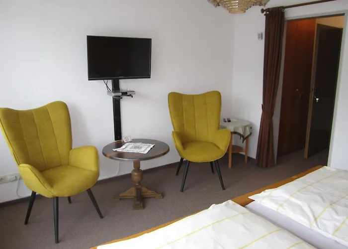 Konukevi Pension-gaestehaus Waldhof