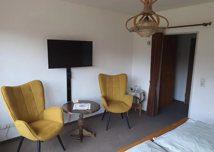 Pension-gaestehaus Waldhof Konukevi