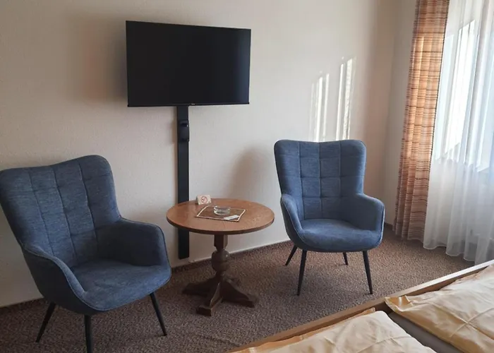 Pension-gaestehaus Waldhof Konukevi 3*