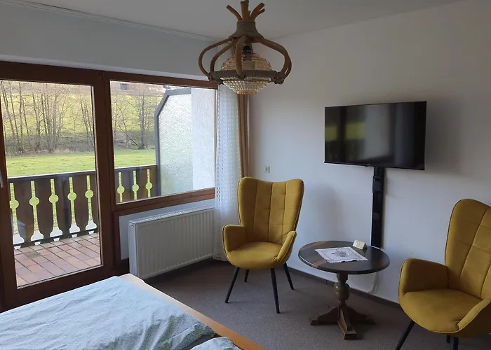Konukevi Pension-gaestehaus Waldhof 3*